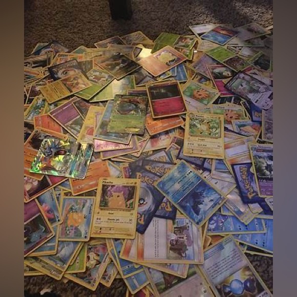 ✨ POKEBALL filled with POKEMON CARDS ✨ - Picture 7 of 10